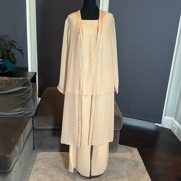 Women’s Chiffon 3 Piece Pants Suit Long Jacket Ribbon Detail Size 10 NEW - Picture 1 of 15